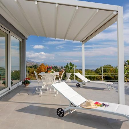 Design Villa In Piedimonte Etneo Exterior foto