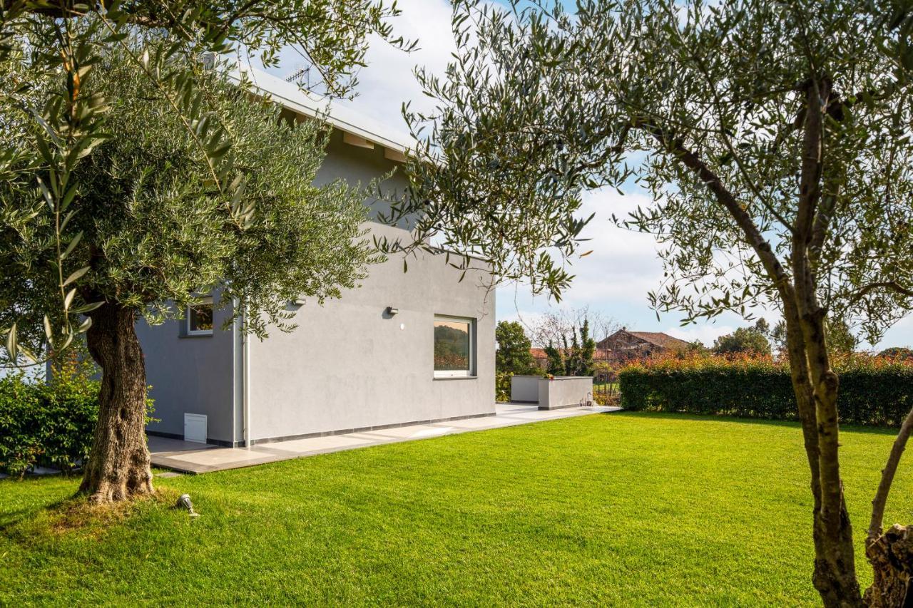 Design Villa In Piedimonte Etneo Exterior foto